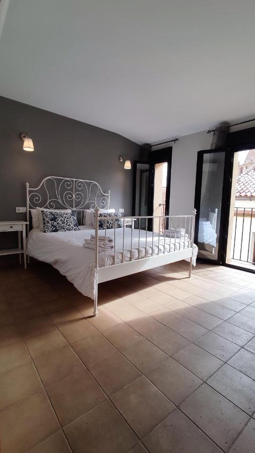 Apartamentos Turisticos Encanto Caces المظهر الخارجي الصورة