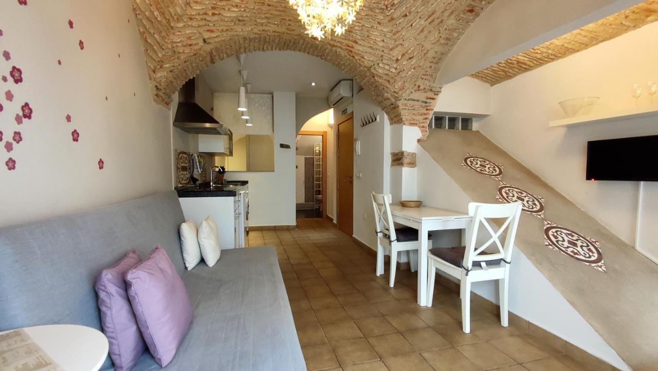Apartamentos Turisticos Encanto Caces المظهر الخارجي الصورة