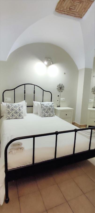 Apartamentos Turisticos Encanto Caces المظهر الخارجي الصورة