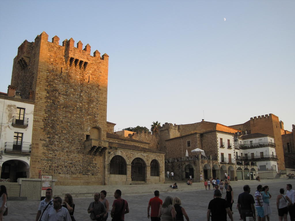 Apartamentos Turisticos Encanto Caces المظهر الخارجي الصورة